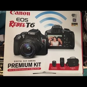 Canon EOS Rebel T6 Premium Kit